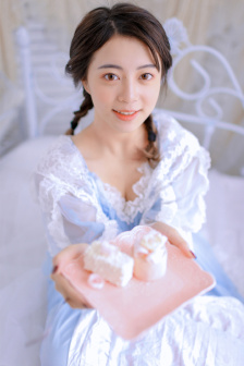 良家小少妇潮喷内射